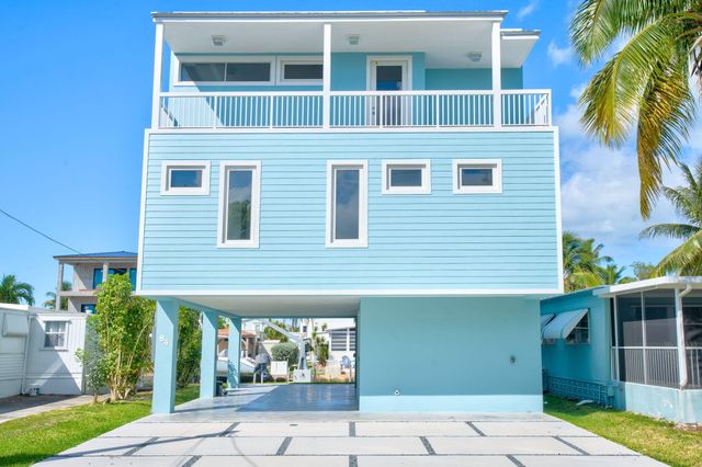 84 Coral Way, Key Largo, FL 33037