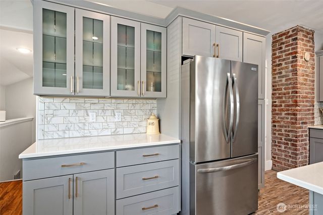 724 S Summit Avenue, Bremerton, WA 98312