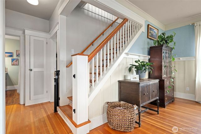 724 S Summit Avenue, Bremerton, WA 98312