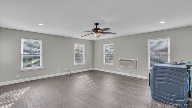 10108 E 28th Street, Tulsa, OK 74129