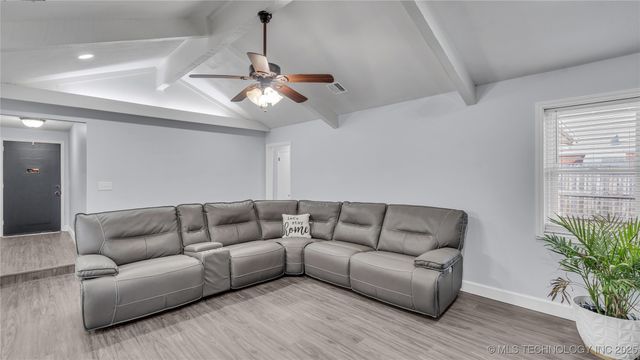 10108 E 28th Street, Tulsa, OK 74129