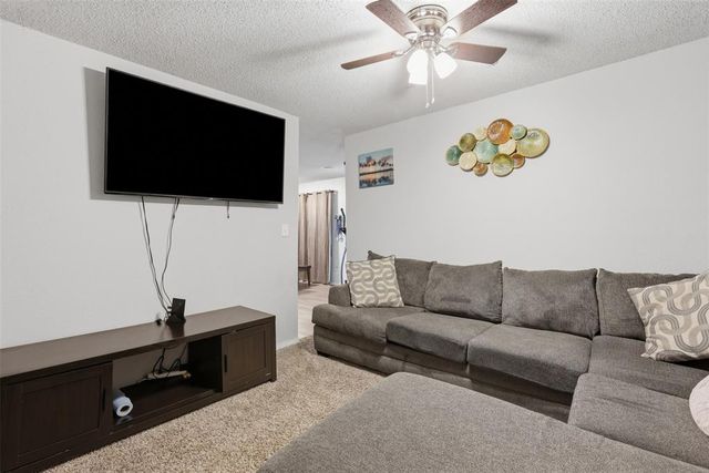 716 N Midwest Boulevard, Oklahoma City, OK 73110