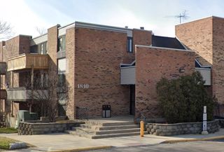 1810 Hemlock Place 208, Schaumburg, IL 60173