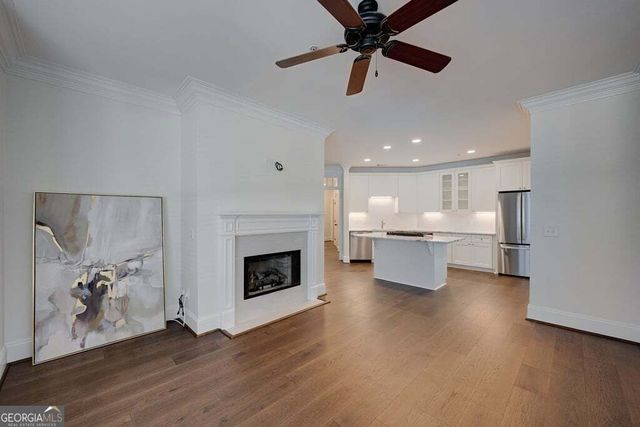 828 Highland Lane 2204, Atlanta, GA 30306