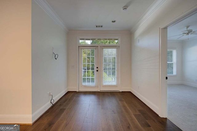 828 Highland Lane 2204, Atlanta, GA 30306
