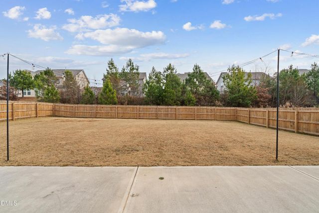 25 Shining Amber Way, Franklinton, NC 27525