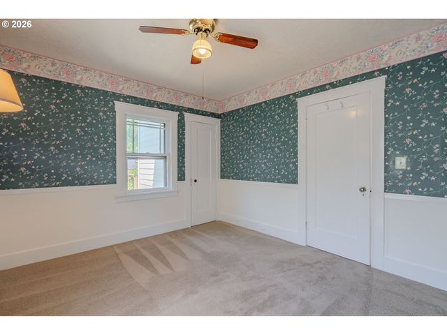 2355 Ne 57TH Ave, Portland, OR 97213