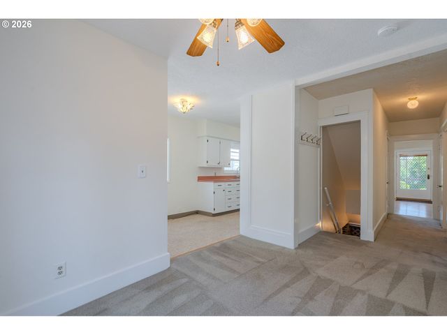 2355 Ne 57TH Ave, Portland, OR 97213