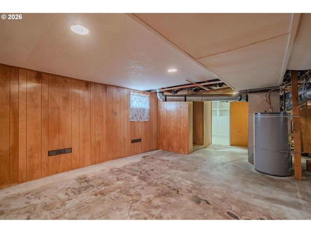 2355 Ne 57TH Ave, Portland, OR 97213