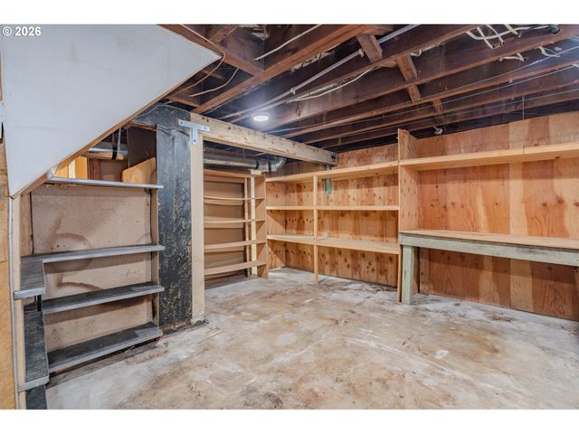 2355 Ne 57TH Ave, Portland, OR 97213