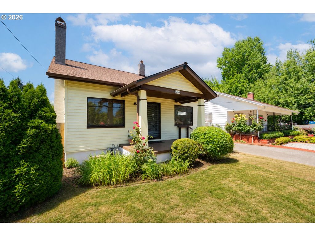 2355 Ne 57TH Ave, Portland, OR 97213