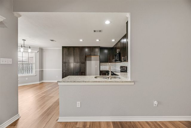 604 Cedar Drive, Pilot Point, TX 76258