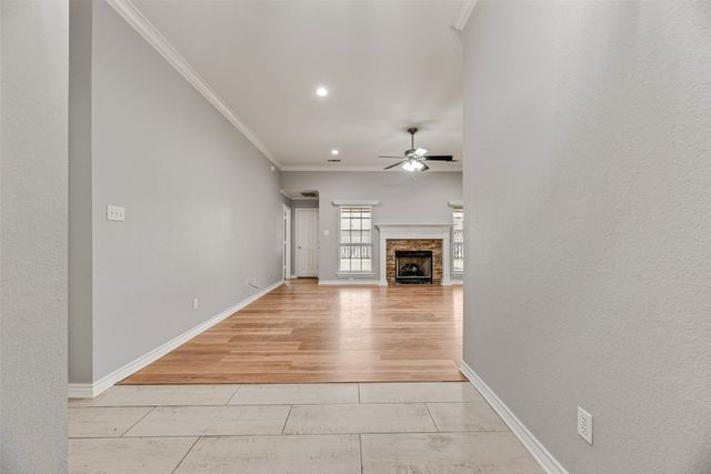 604 Cedar Drive, Pilot Point, TX 76258