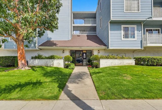 955 E 3rd Street 407, Long Beach, CA 90802