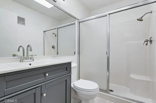 955 E 3rd Street 407, Long Beach, CA 90802