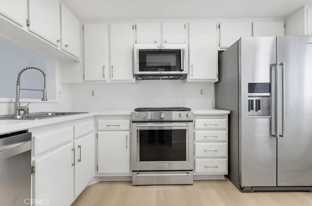 955 E 3rd Street 407, Long Beach, CA 90802