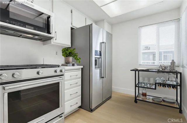 955 E 3rd Street 407, Long Beach, CA 90802