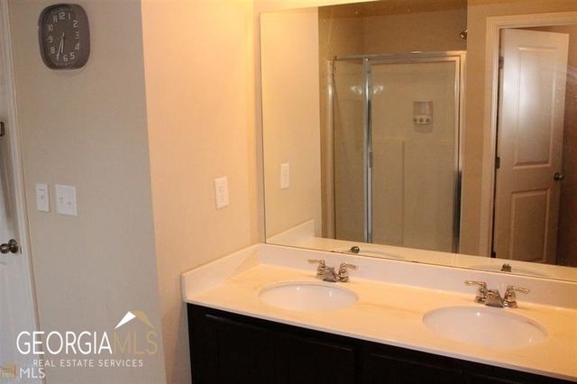 276 Stillwood Drive, Newnan, GA 30265