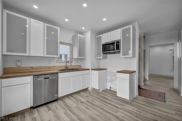 3594 Ludgate Road, Shaker Heights, OH 44120