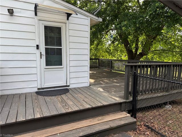 3125 Gumtree Road, Winston-salem, NC 27107