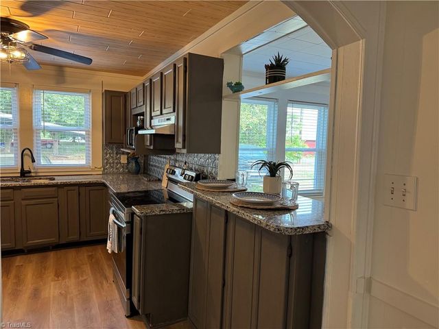 3125 Gumtree Road, Winston-salem, NC 27107
