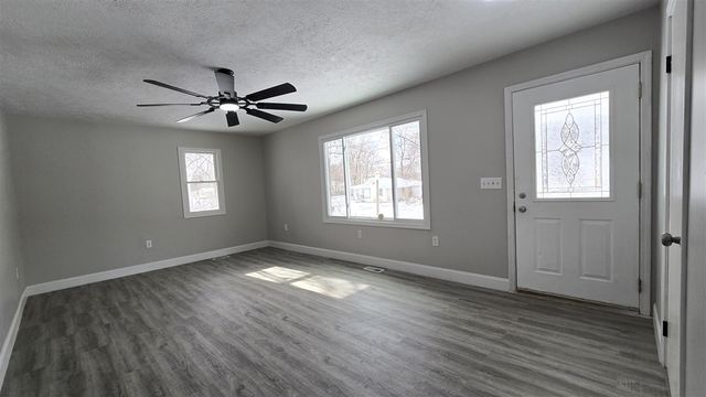 3429 Lowcroft Avenue, Lansing, MI 48910