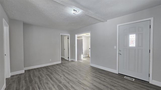 3429 Lowcroft Avenue, Lansing, MI 48910