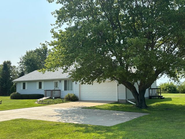 8193 Oak Tree Drive, Rensselaer, IN 47978