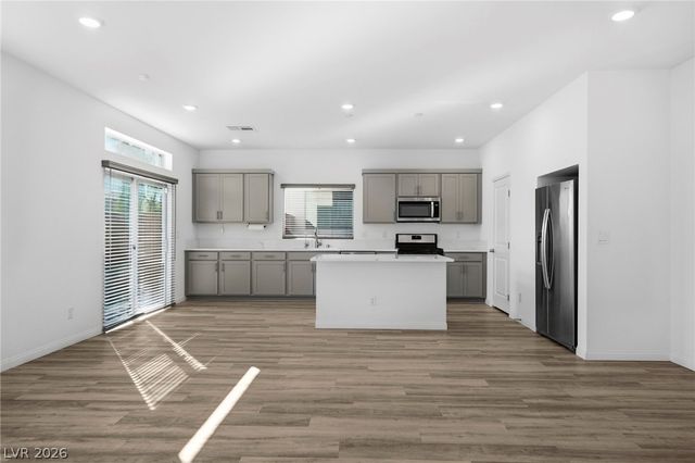 5905 Becklow Gardens Avenue, Las Vegas, NV 89141