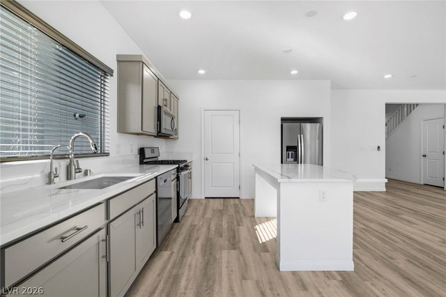 5905 Becklow Gardens Avenue, Las Vegas, NV 89141