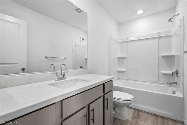 5905 Becklow Gardens Avenue, Las Vegas, NV 89141