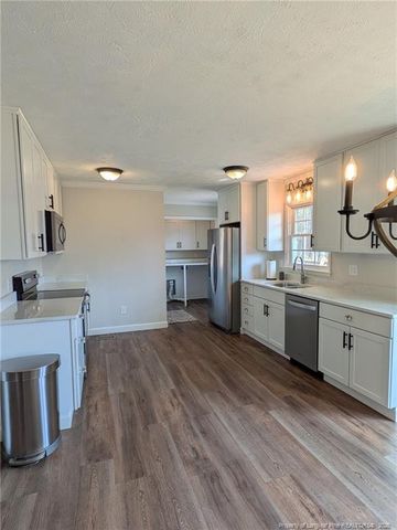 15 Happy Valley Drive, Spring Lake, NC 28390