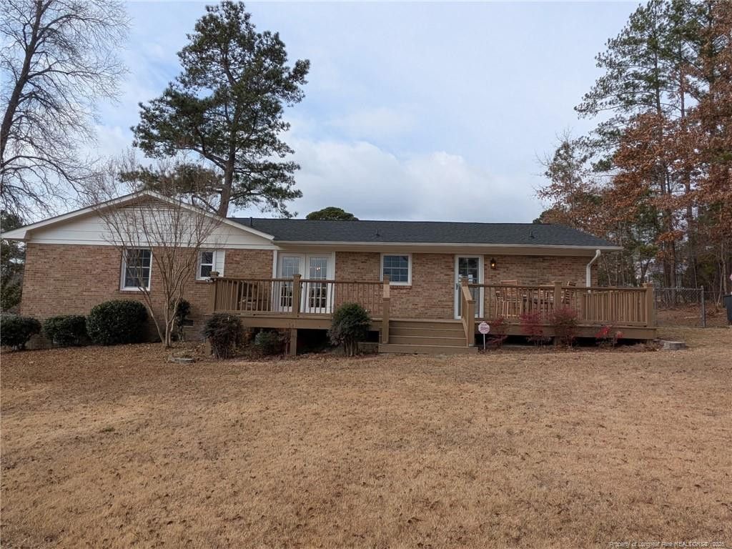15 Happy Valley Drive, Spring Lake, NC 28390