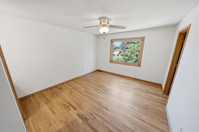 3851 Newport Lane NW, Rochester, MN 55901