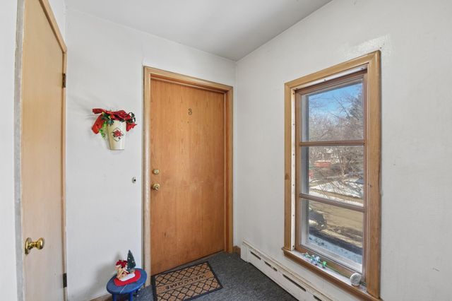 644 Sherwood Avenue, Saint Paul, MN 55106