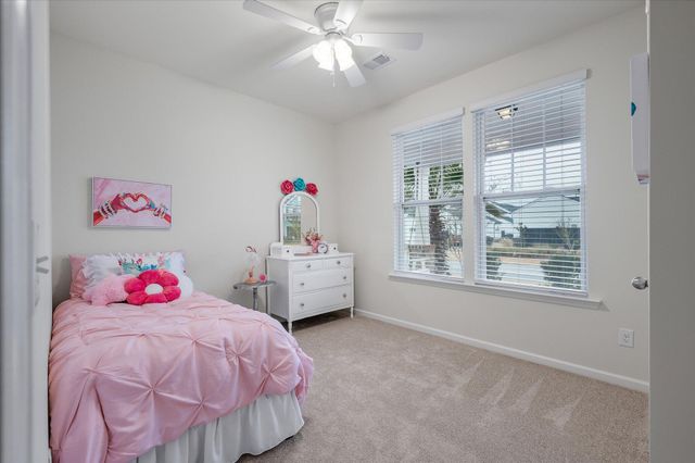 1006 Magnolia Warbler Way, Ravenel, SC 29470