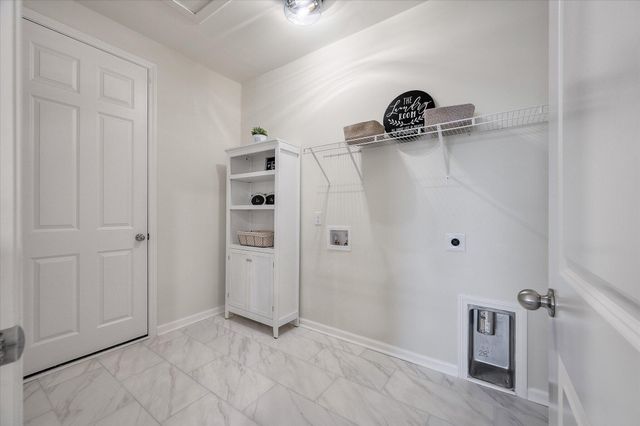 1006 Magnolia Warbler Way, Ravenel, SC 29470