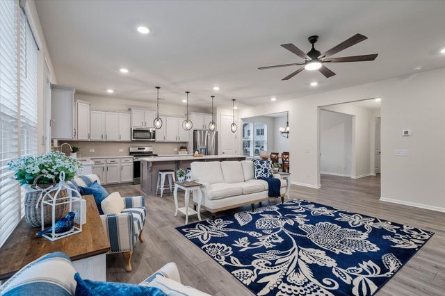 1006 Magnolia Warbler Way, Ravenel, SC 29470