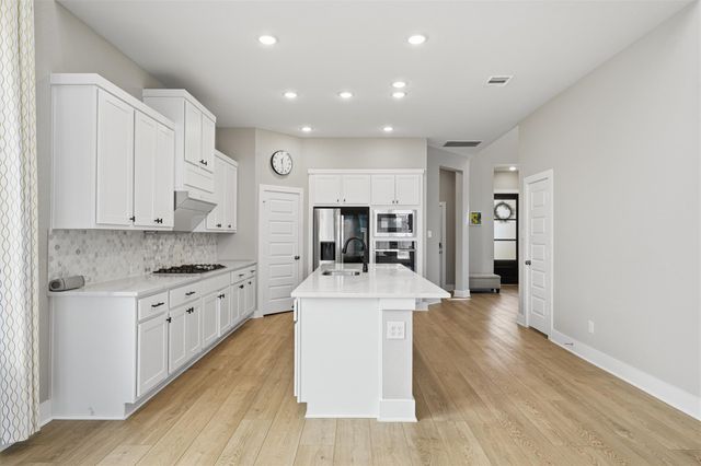 6026 Churchill Springs Lane, Fulshear, TX 77441