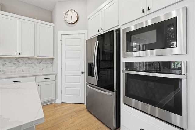 6026 Churchill Springs Lane, Fulshear, TX 77441