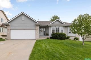 21119 Schofield Drive, Gretna, NE 68028