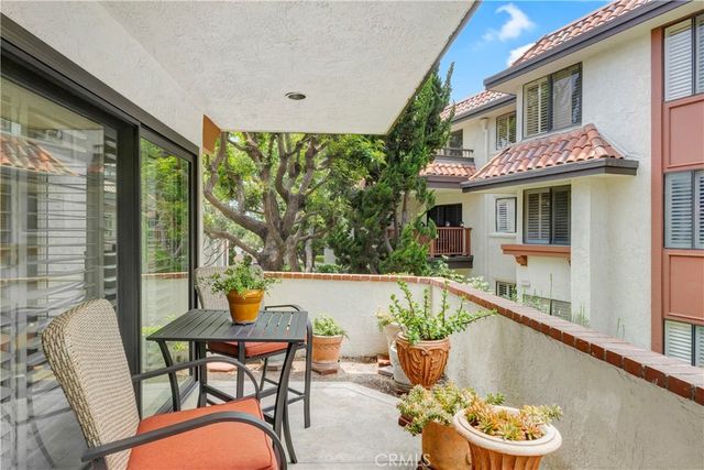 6272 Riviera, Long Beach, CA 90815