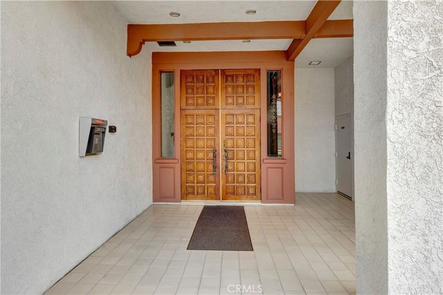 6272 Riviera, Long Beach, CA 90815