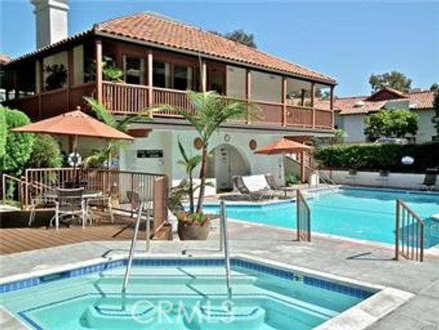 6272 Riviera, Long Beach, CA 90815