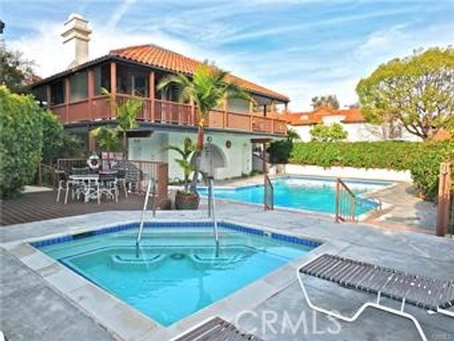 6272 Riviera, Long Beach, CA 90815