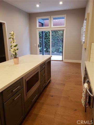 2447 Oneida Street 2, Pasadena, CA 91107