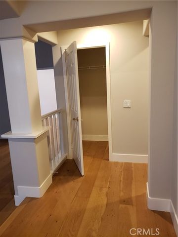 2447 Oneida Street 2, Pasadena, CA 91107