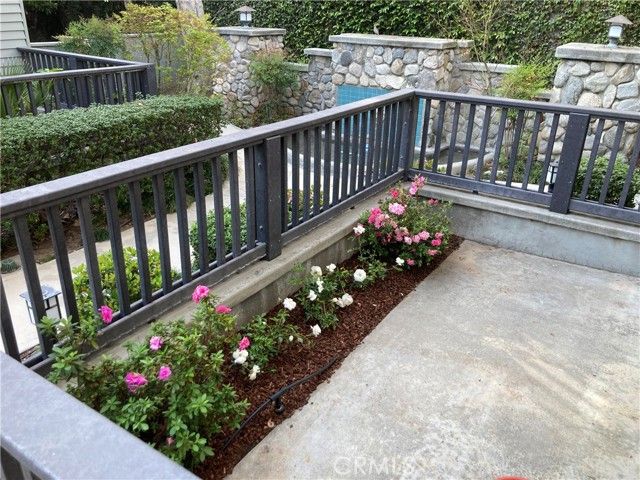 2447 Oneida Street 2, Pasadena, CA 91107