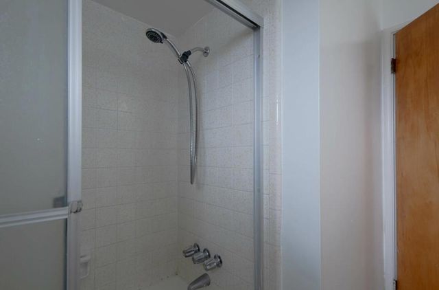 528 La Mesa Drive, Salinas, CA 93901