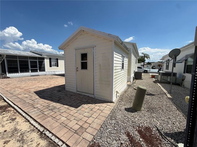 538 CENTER CREST BOULEVARD, Davenport, FL 33837